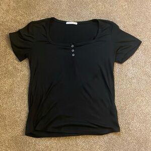 loose, square neck tee, very soft